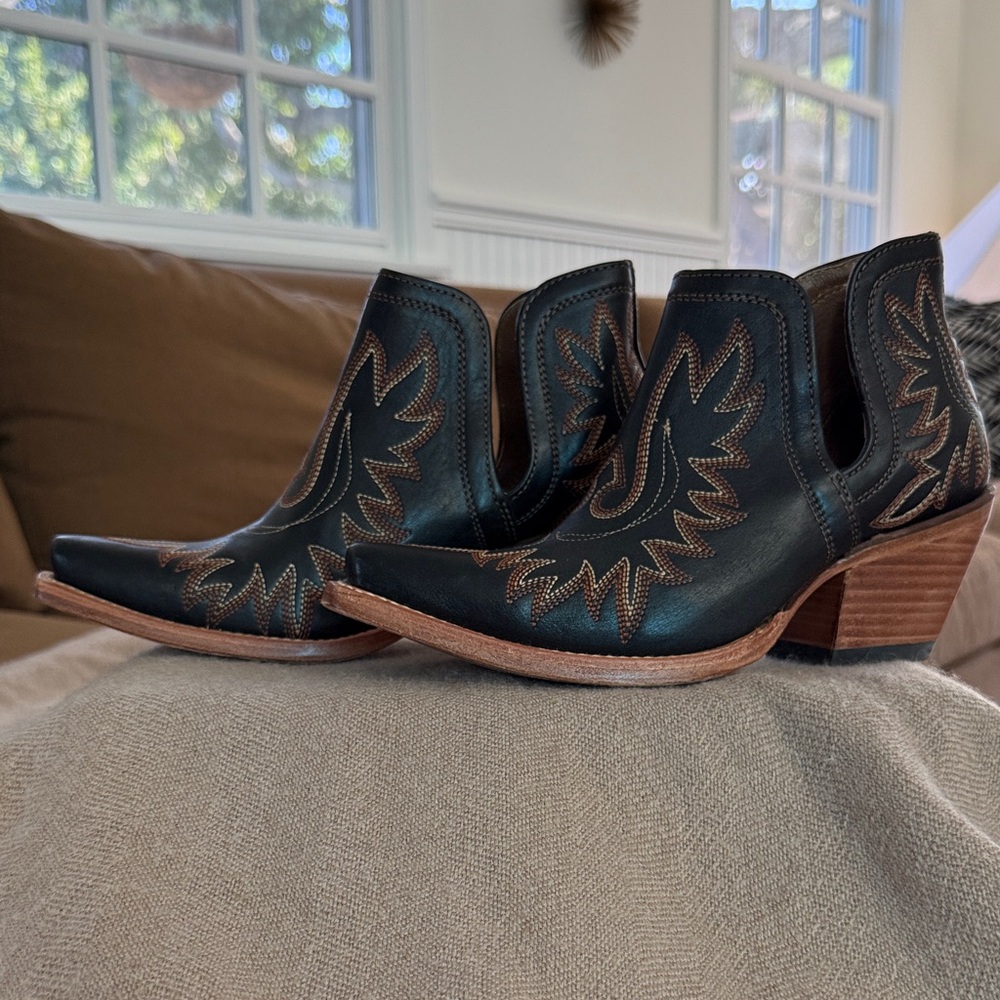 Women's Black Western Ankle Boots